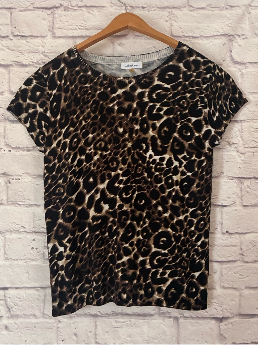 Calvin Klein Women's Leopard Print Short Sleeve Top - Brown/Black - Large